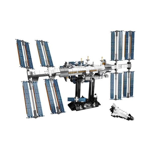 Compatible - International Space Station (ISS) (21321)