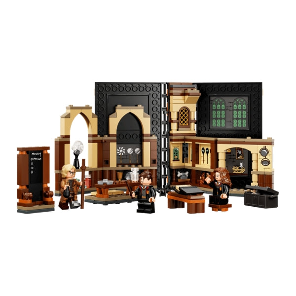 Compatible - Hogwarts Moment Defense Class (76397)